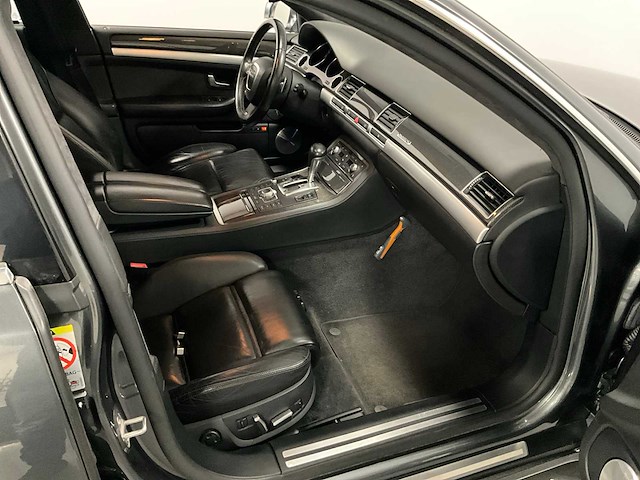 Audi - s8 - 5.2 s8 pro line - car - afbeelding 6 van  28