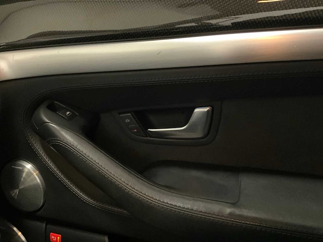 Audi - s8 - 5.2 s8 pro line - car - afbeelding 10 van  28
