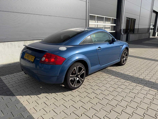 Audi - tt - 1.8 5v turbo - personenauto - 1999 - afbeelding 22 van  26