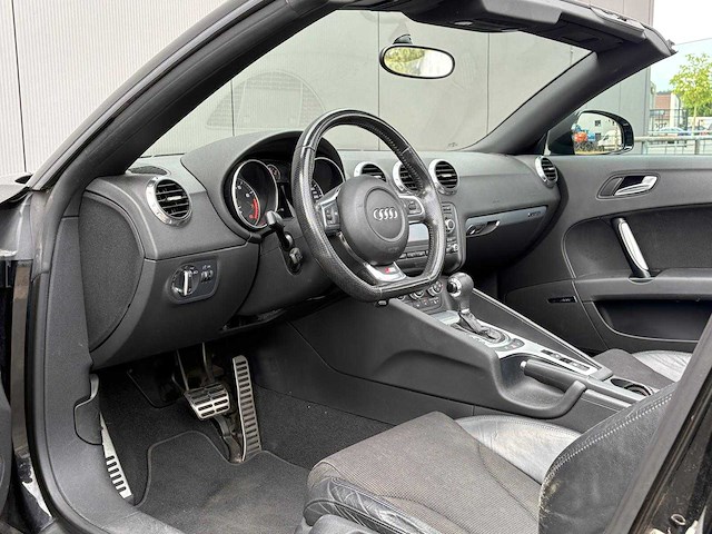 Audi - tt roadster - 3.2 v6 quattro - 2007 - 77-xn-ls - afbeelding 4 van  21
