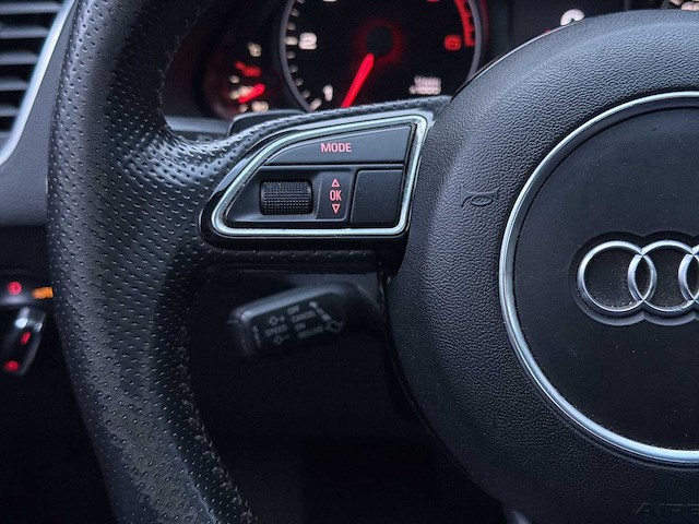 Audi -q5 3.0 tdi quattro pro line 2009 | 4-kdr-26 i - afbeelding 11 van  40