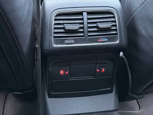 Audi -q5 3.0 tdi quattro pro line 2009 | 4-kdr-26 i - afbeelding 27 van  40