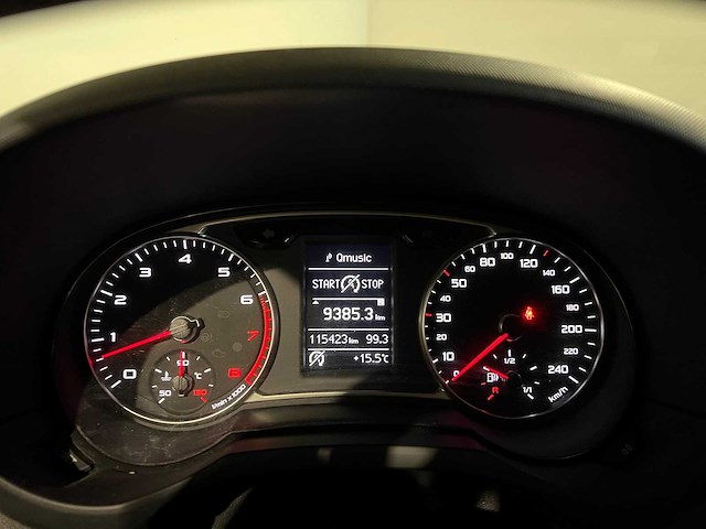 Audi 2013 - a1 1.2 tfsi admired, 3-kht-40 - afbeelding 2 van  15