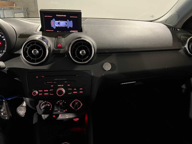 Audi 2013 - a1 1.2 tfsi admired, 3-kht-40 - afbeelding 5 van  15