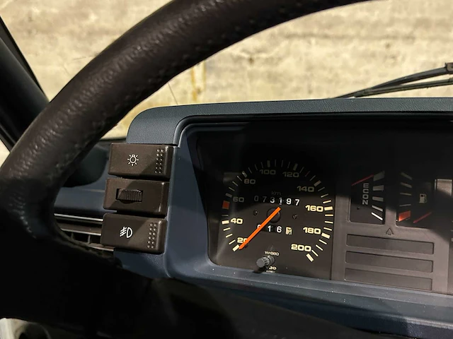 Audi 80 1.6 gle 110pk 1979 -oldtimer- - afbeelding 10 van  33