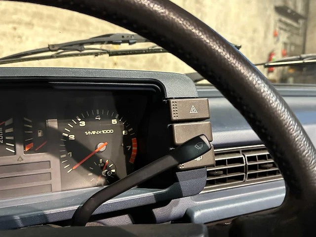 Audi 80 1.6 gle 110pk 1979 -oldtimer- - afbeelding 11 van  33