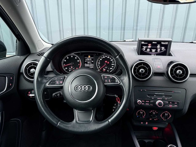 Audi a1 1.2 tfsi admired s line | 6-kng-43 i - afbeelding 14 van  17
