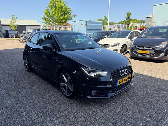 Audi a1 1.2 tfsi admired s line | 6-kng-43 i - afbeelding 15 van  17