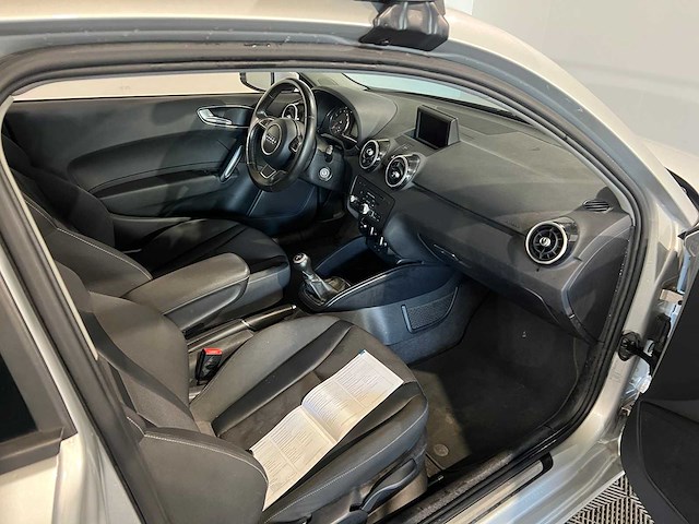 Audi a1 1.2 tfsi amb. pl. b, 94-pbp-1 - afbeelding 5 van  7