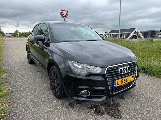 Audi a1 1.2 tfsi ambition l-860-gn - afbeelding 17 van  20