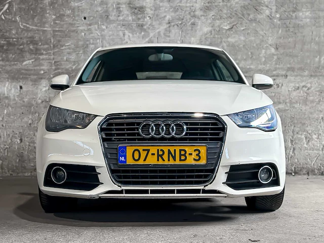 Audi a1 1.2 tfsi ambition pro line business 86pk 2011 (origineel-nl), 07-rnb-3 - afbeelding 45 van  61