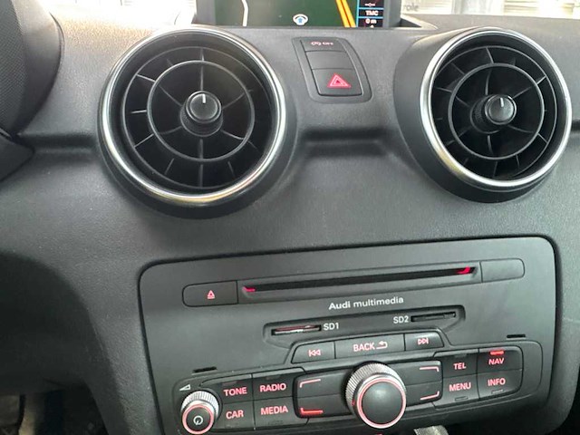 Audi a1 1.2 tfsi attr. pl.b. * 73-pbp-8 - afbeelding 3 van  18