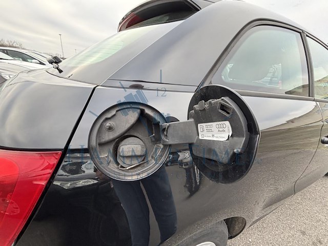 Audi a1 1.2 tfsi attraction, 2011 - afbeelding 18 van  31