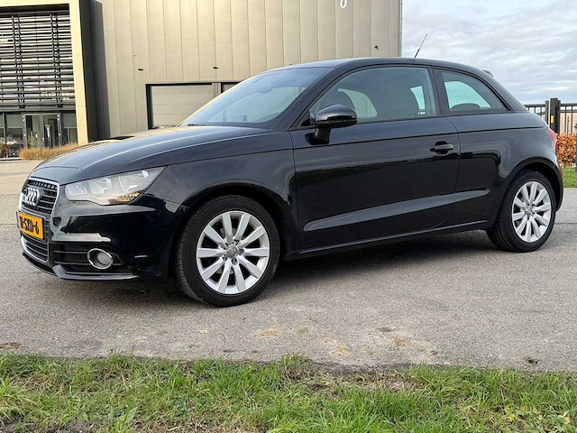 Audi a1 1.2 tfsi connect 2012 | 11-sxd-6 iaw - afbeelding 55 van  60