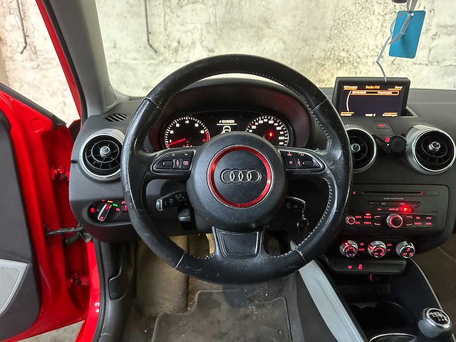 Audi a1 1.4 tfsi amb. pl. b. 122pk 2011, 56-pdd-6 - afbeelding 8 van  38