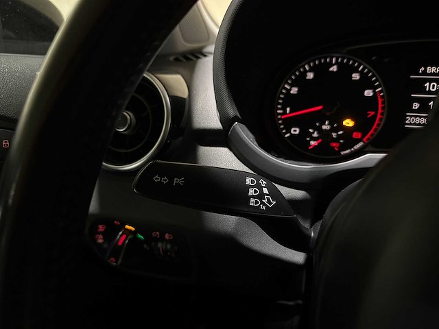 Audi a1 1.4 tfsi ambition pro line business s-line 122pk 2010, k-088-rn - afbeelding 15 van  36