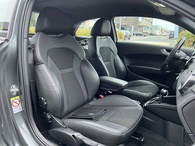 Audi a1 1.4 tfsi s edition 2011 | 1-xpn-63 - afbeelding 11 van  22