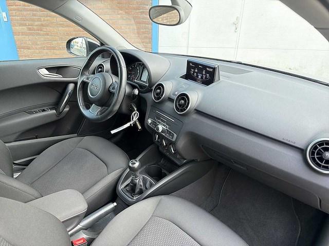 Audi a1 sportback 1.0 tfsi adrenalin 2016 | jb-319-k - afbeelding 24 van  32