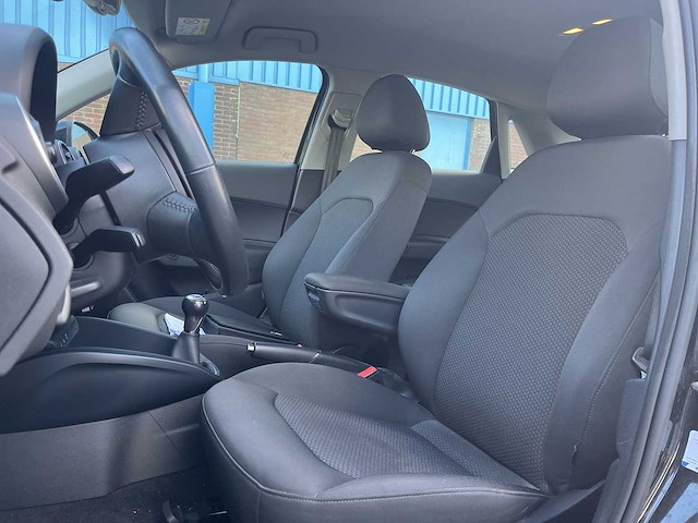 Audi a1 sportback 1.0 tfsi sport pro line s 2016 | rt-757-x - afbeelding 2 van  24