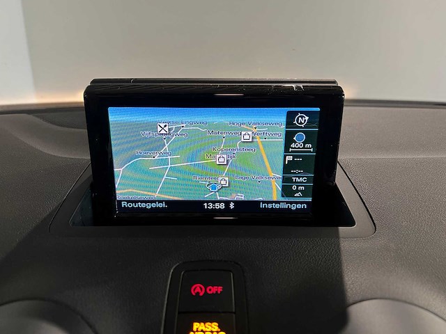 Audi a1 sportback 1.4 tdi adrenalin, nl-596-g - afbeelding 6 van  19
