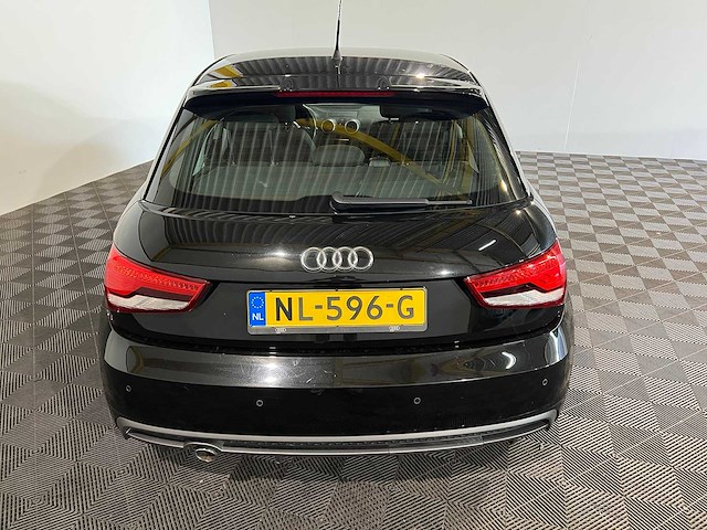 Audi a1 sportback 1.4 tdi adrenalin, nl-596-g - afbeelding 13 van  19
