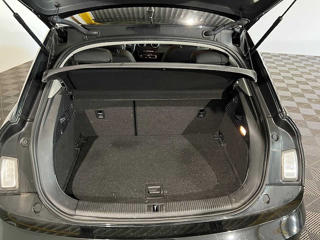 Audi a1 sportback 1.4 tdi adrenalin, nl-596-g - afbeelding 14 van  19