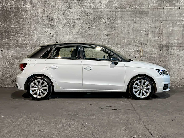 Audi a1 sportback 1.4 tdi design pro line 90pk 2016 (origineel-nl), jb-414-v - afbeelding 4 van  56