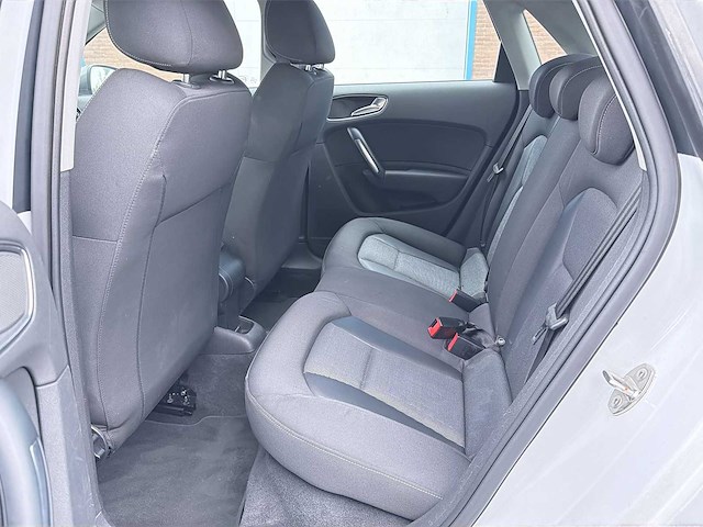 Audi a1 sportback 1.4 tfsi pro line s | zh-504-d i - afbeelding 14 van  21