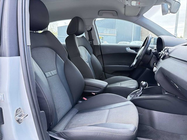 Audi a1 sportback 1.4 tfsi pro line s | zh-504-d i - afbeelding 16 van  21