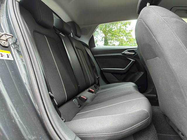 Audi a1 sportback 25 tfsi pro line 95pk 2023 (origineel-nl) automaat, r-150-zb - afbeelding 31 van  60