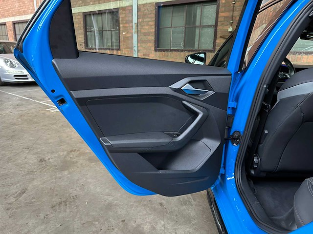 Audi a1 sportback 25 tfsi s line pro line s 95pk 2019 nieuw-model, zb-011-f - afbeelding 28 van  43