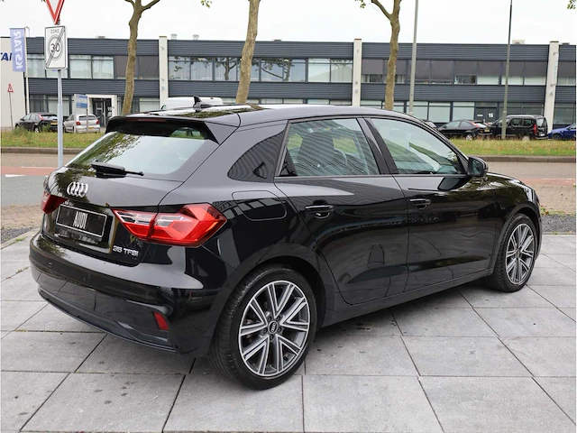 Audi a1 sportback 35 tfsi automaat 2022 - afbeelding 18 van  22