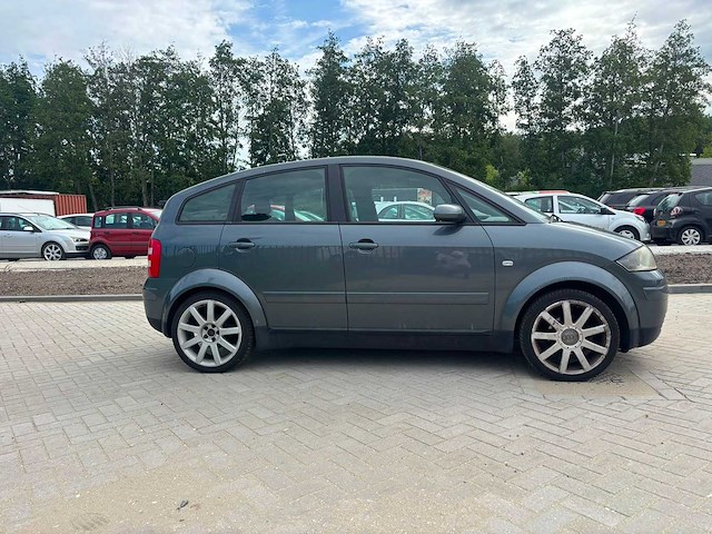Audi a2 1.4 2003 | s-514-zz i - afbeelding 2 van  13