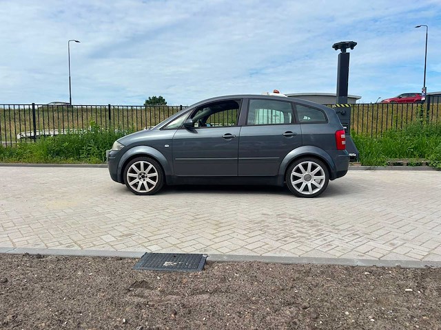 Audi a2 1.4 2003 | s-514-zz i - afbeelding 9 van  13