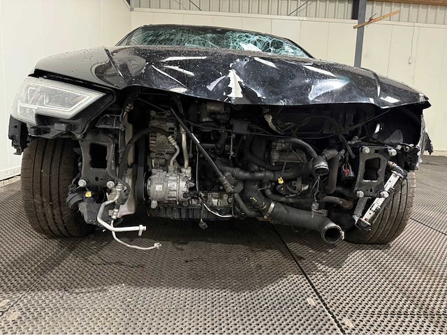 Audi a3 - s3 - 310 pk - sportback - schadeauto - personenauto - 2017 - afbeelding 4 van  33