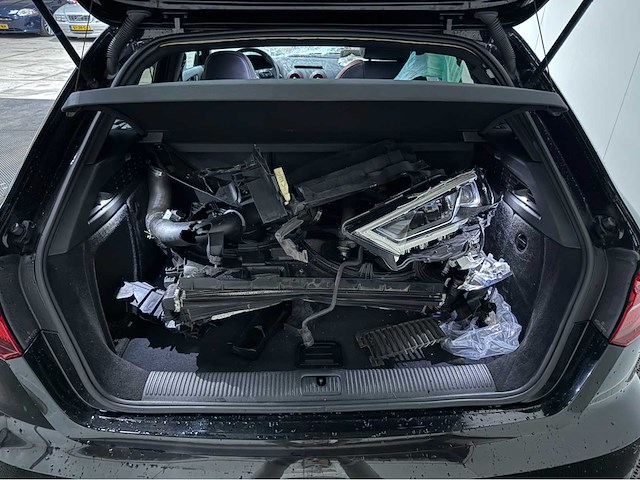 Audi a3 - s3 - 310 pk - sportback - schadeauto - personenauto - 2017 - afbeelding 11 van  33