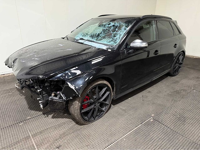Audi a3 - s3 - 310 pk - sportback - schadeauto - personenauto - 2017 - afbeelding 1 van  33