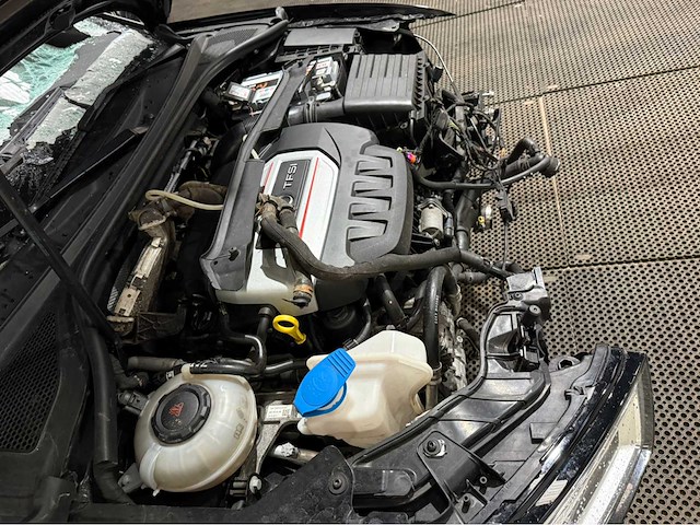 Audi a3 - s3 - 310 pk - sportback - schadeauto - personenauto - 2017 - afbeelding 16 van  33