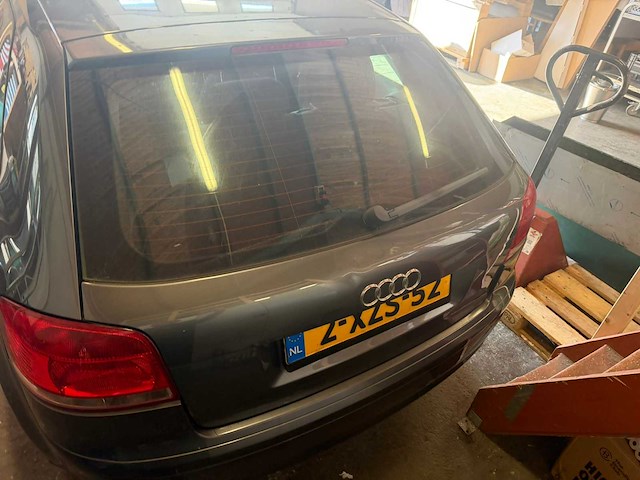 Audi a3 1.6 attraction, 2-xzs-52 - afbeelding 1 van  2