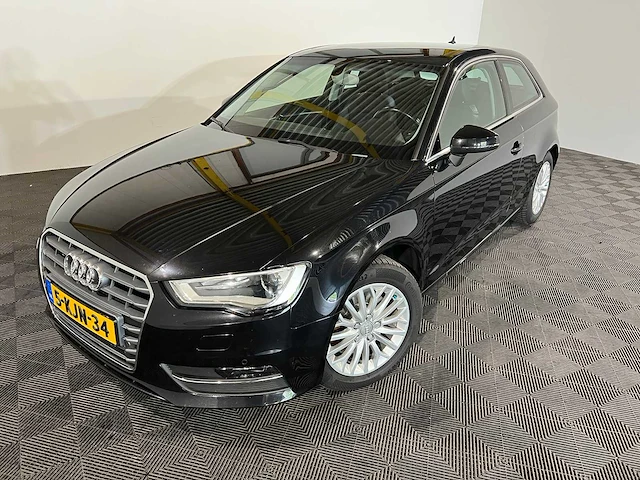 Audi a3 1.8 tfsi ambi. pl, 5-kjn-34 - afbeelding 1 van  18