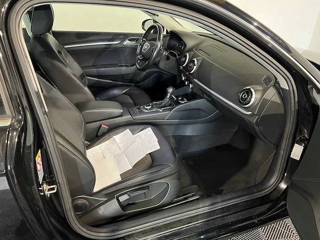 Audi a3 1.8 tfsi ambi. pl, 5-kjn-34 - afbeelding 15 van  18