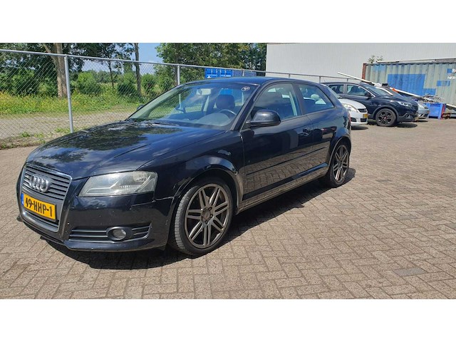 Audi a3 1.8 tfsi attraction pro line, 49-hhp-1 - afbeelding 1 van  15
