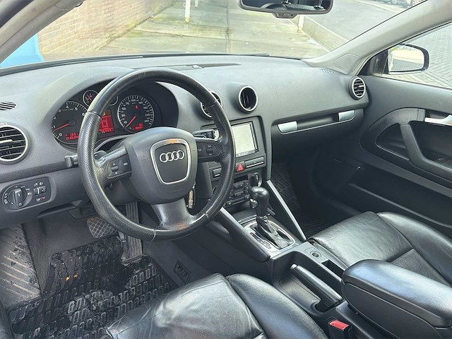 Audi a3 2.0 fsi attraction | rs-202-h i - afbeelding 20 van  23