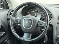 Audi a3 2.0 fsi attraction | rs-202-h i - afbeelding 21 van  23