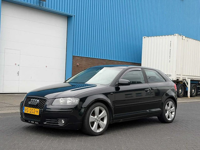 Audi a3 2.0 fsi | rs-202-h i - afbeelding 28 van  32