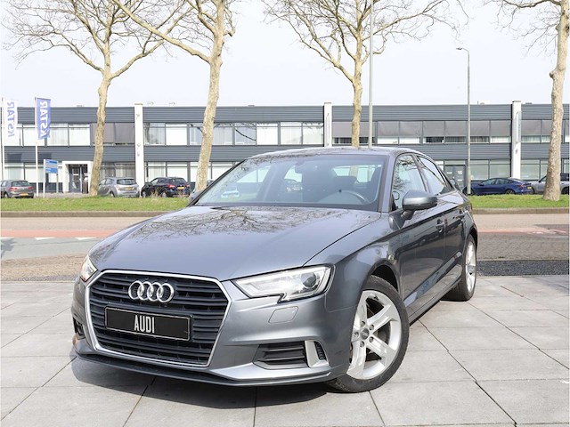 Audi a3 30 tfsi 2017 automaat - afbeelding 1 van  29