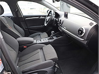 Audi a3 30 tfsi 2017 automaat - afbeelding 13 van  27