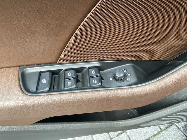 Audi a3 cabriolet 1.4 tfsi cod s-line 2015 | r-481-jg - afbeelding 4 van  30