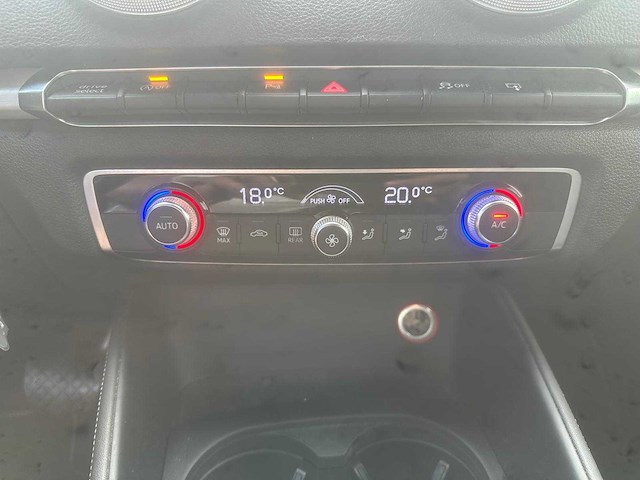 Audi a3 limousine 1.4 tfsi cod adrenalin sport automaat* jv-388-h - afbeelding 2 van  21