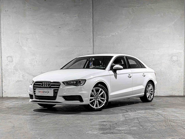Audi a3 limousine 1.4 tfsi cod ambiente pro line plus 150pk 2015, 5-zfd-12 - afbeelding 1 van  44